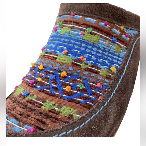 Dansko Brown Suede Mystique Aztec Embroidered Chunky Clog Slides EU 37 US 6.5/7 - Picture 2 of 13